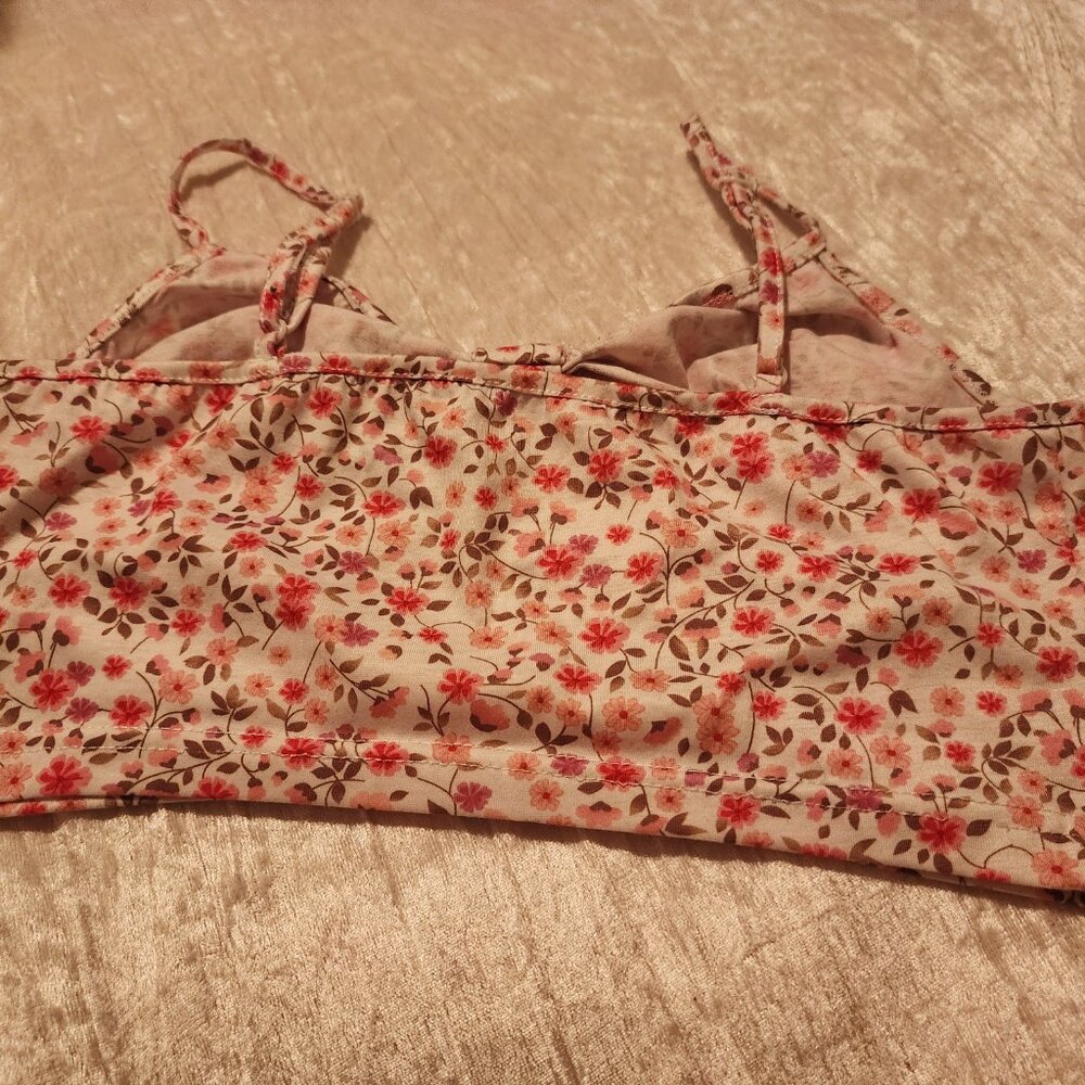 Crop top - Picture 2 of 2